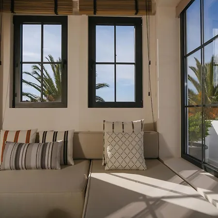 Casa Olivea Полихроно