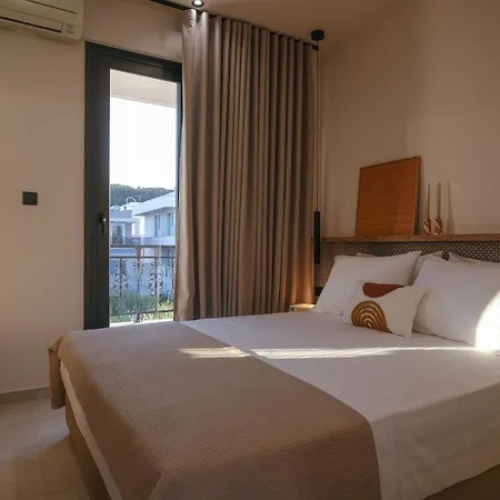 Casa Olivea Полихроно