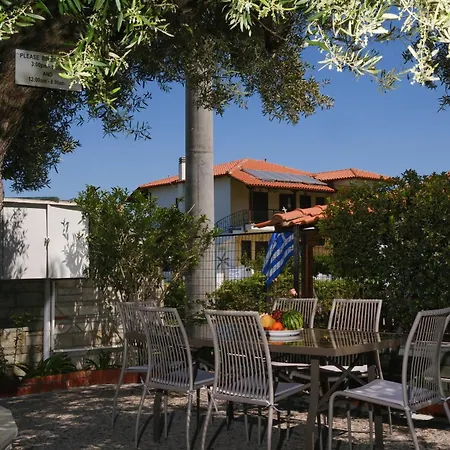 Casa Olivea Полихроно