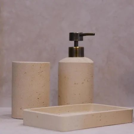 Casa Olivea * Полихроно