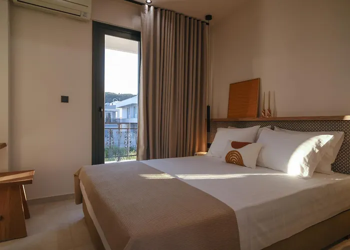 Casa Olivea Polychrono